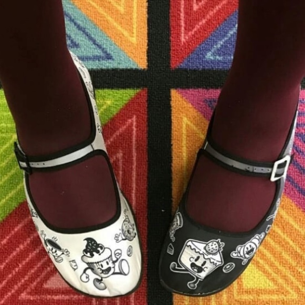 SALEChocolaticas | Cartoon Mary Jane Flats - Picture 3 of 5